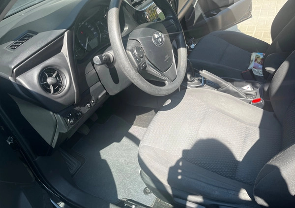 Toyota Corolla cena 50000 przebieg: 74000, rok produkcji 2018 z Kock małe 254